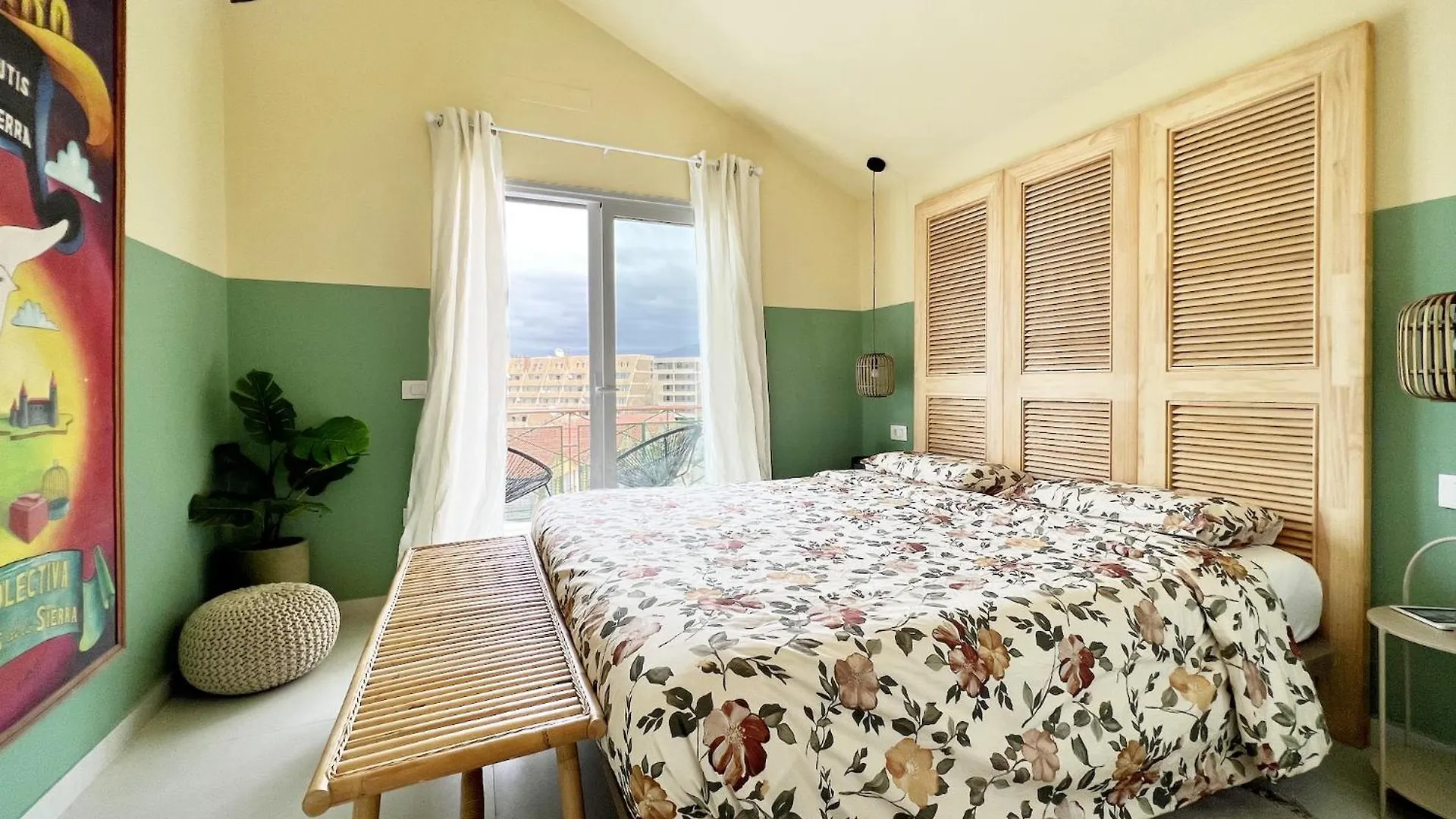 Patio Canario * Beach Escape / 2 Rooms, 2 Terraces & Pool Arona  Arona (Tenerife)